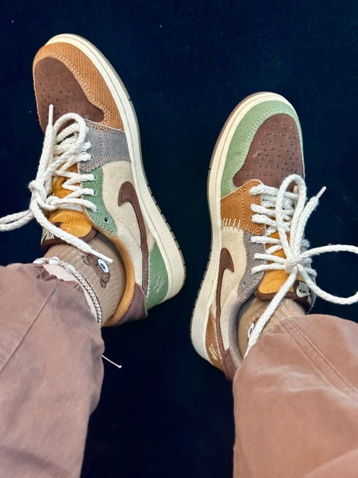 Nike Voodoo Brown Sneakers image 6