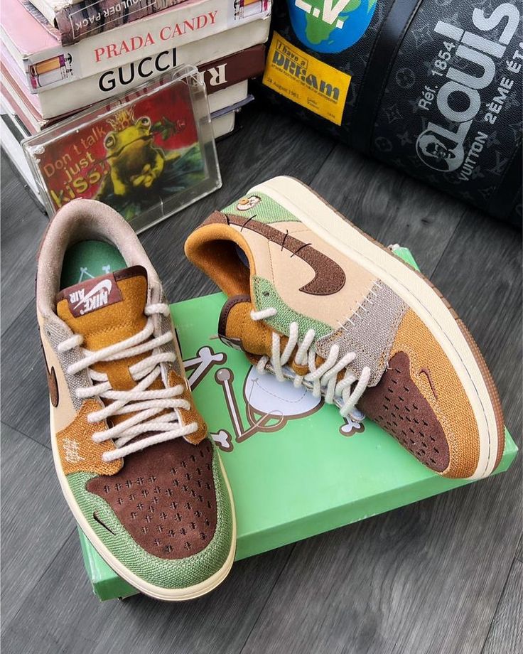 Nike Voodoo Brown Sneakers image 5