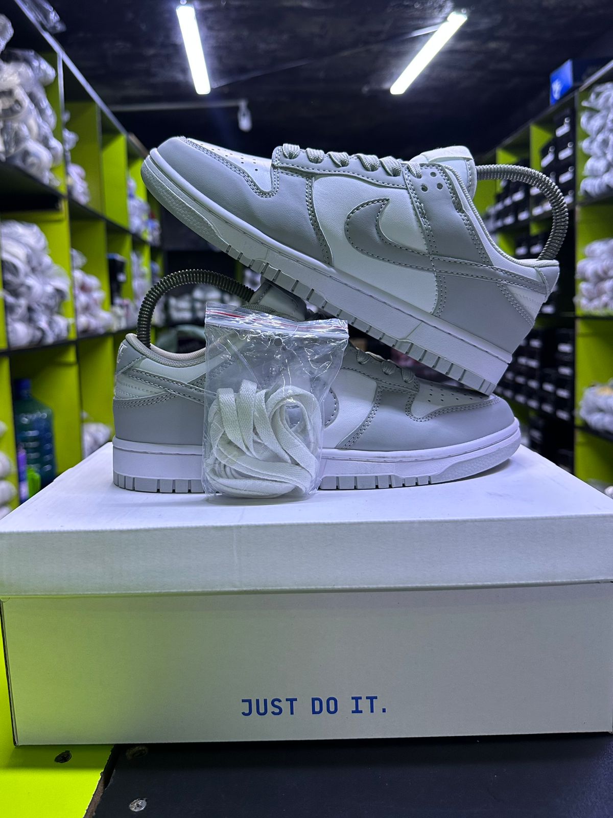 SB Dunk Grey Sneakers - Nike Sneakers | Mars Collection