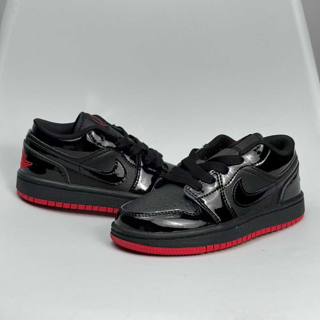 SB Dunk Gina sneakers image 3