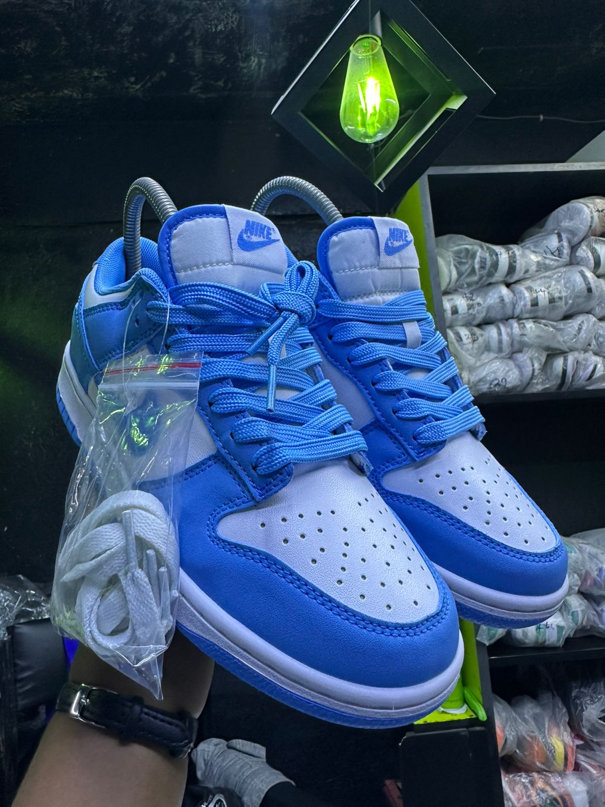 Nike SB Dunk Blue Sneakers image 3