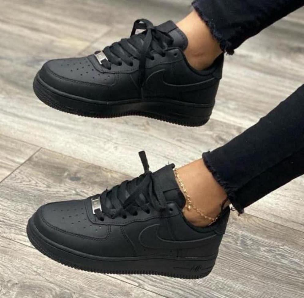 Air Force 1 Charcoal Black image 3